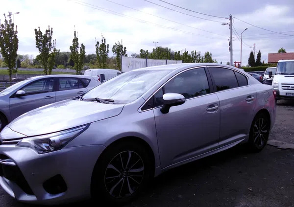 samochody osobowe Toyota Avensis cena 68700 przebieg: 131547, rok produkcji 2018 z Działdowo